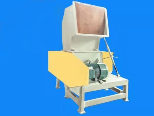 650mm Flaş Malzeme Atık Plastik Kırma Makinesi