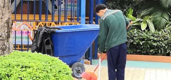 Yer yıkama makinesi için özel rotomolding kalıp