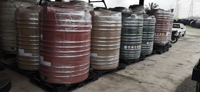 Dikey Su Tankı Döner Kalıp Hafif Çelik Malzeme Plastik Septik Yakıt Tankı Döner Kalıp